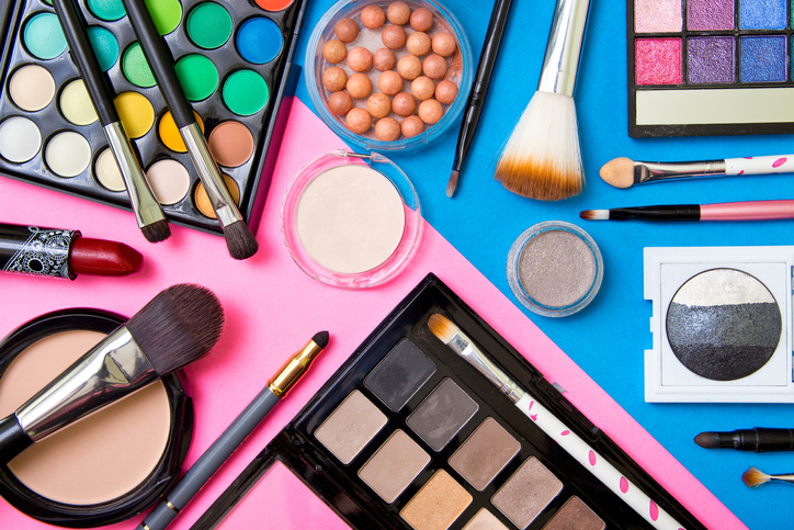 Individual Report on MAC Cosmetics Consumer Behavior Analysis