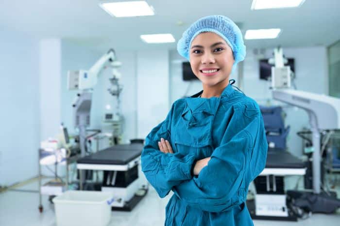 Sterile Processing Technician vs. Surgical Technologist: What’s the Difference?