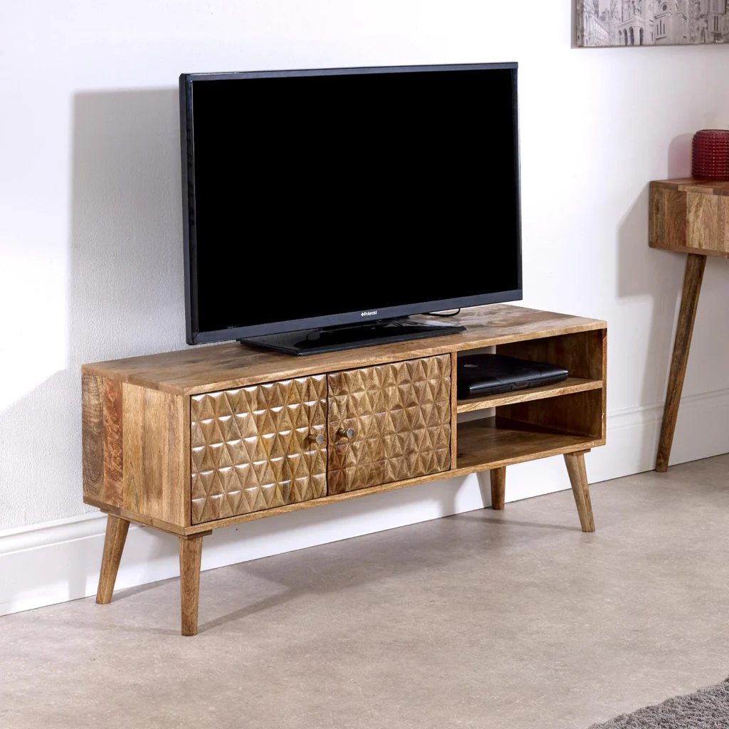 Top Solid Wood Furniture Retailers in the UK